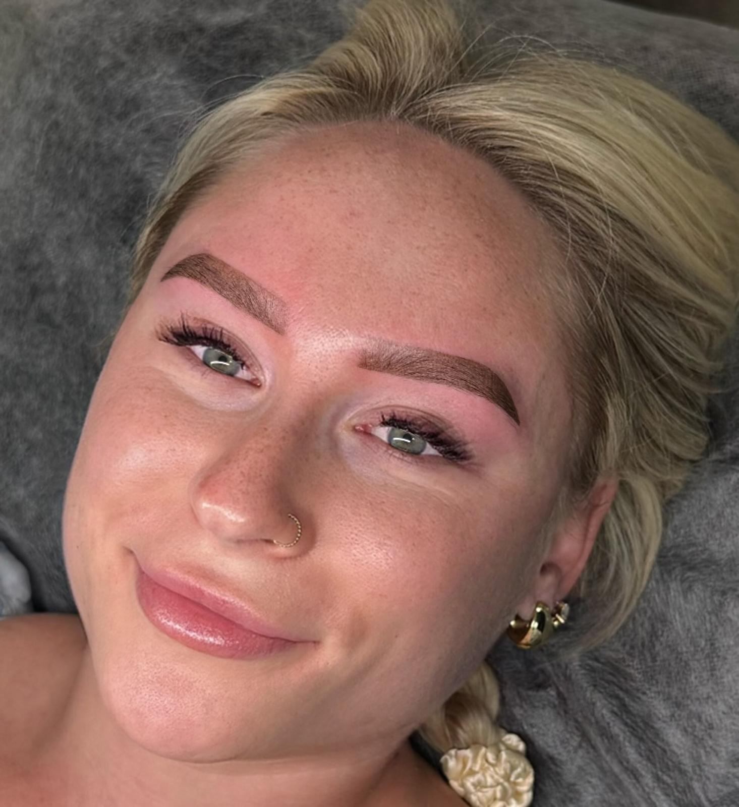 Ombré Brows